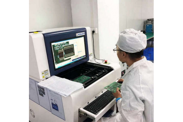 SMT工廠_橋連的產生原因和解決方法